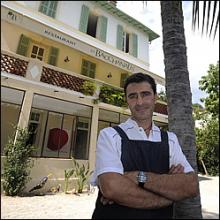 De VENCE aux ÉTOILES de MOUGINS Christophe DUFAU des «Bacchanales» près de Nice De VENCE aux ÉTOILES de MOUGINS Christophe DUFAU des «Bacchanales» près de Nice