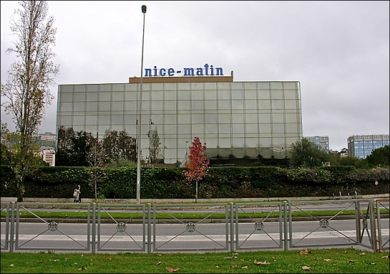 Le siège de NICE MATIN route de Grenoble à NICE:: nice-matin-building-lg